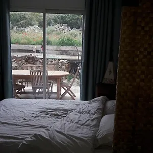 D’hôtes : Entre Mer Et Colline Couette-café Marseille